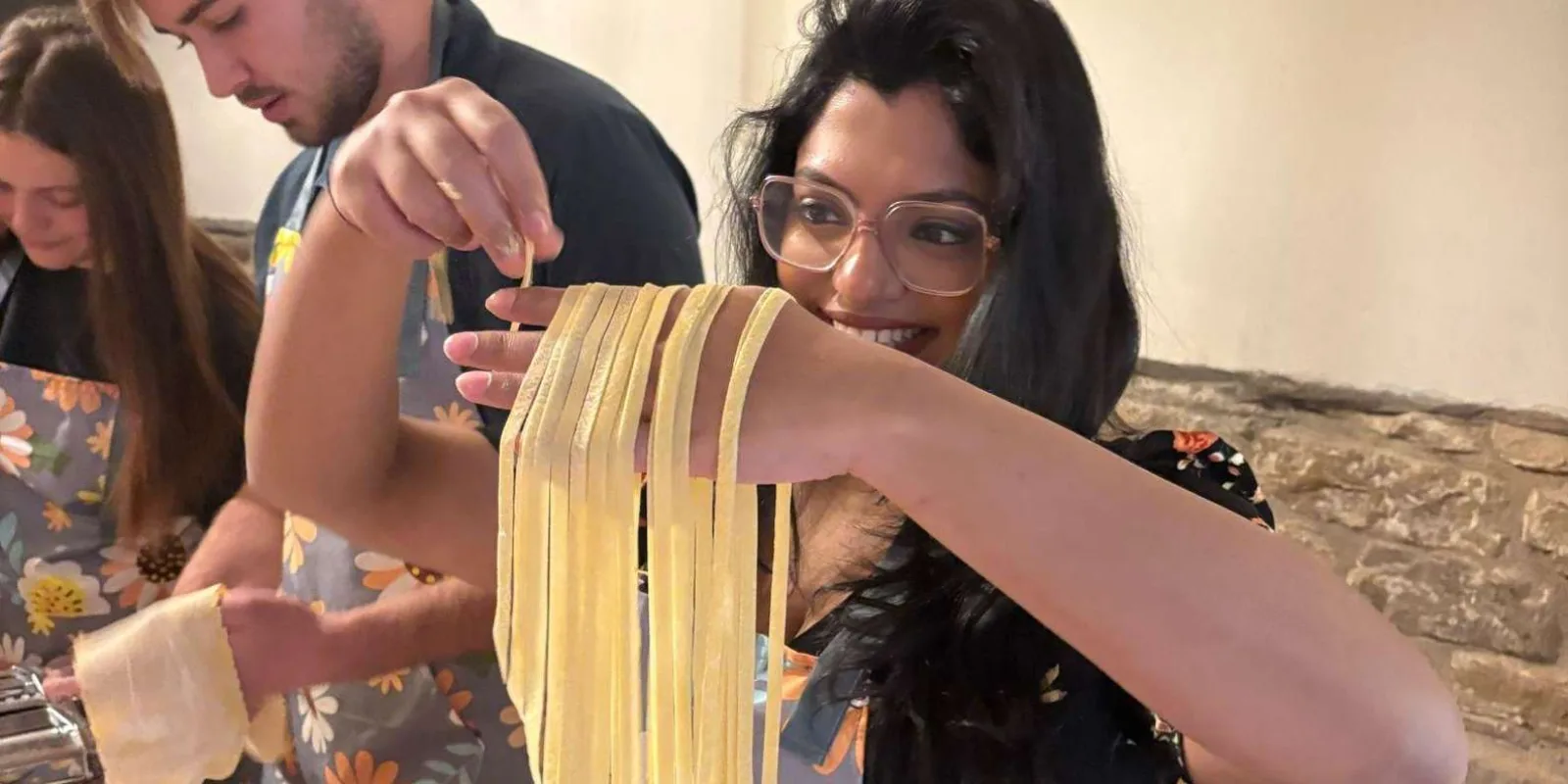 Naples: Traditional Italian Food Cooking Class at Restaurant